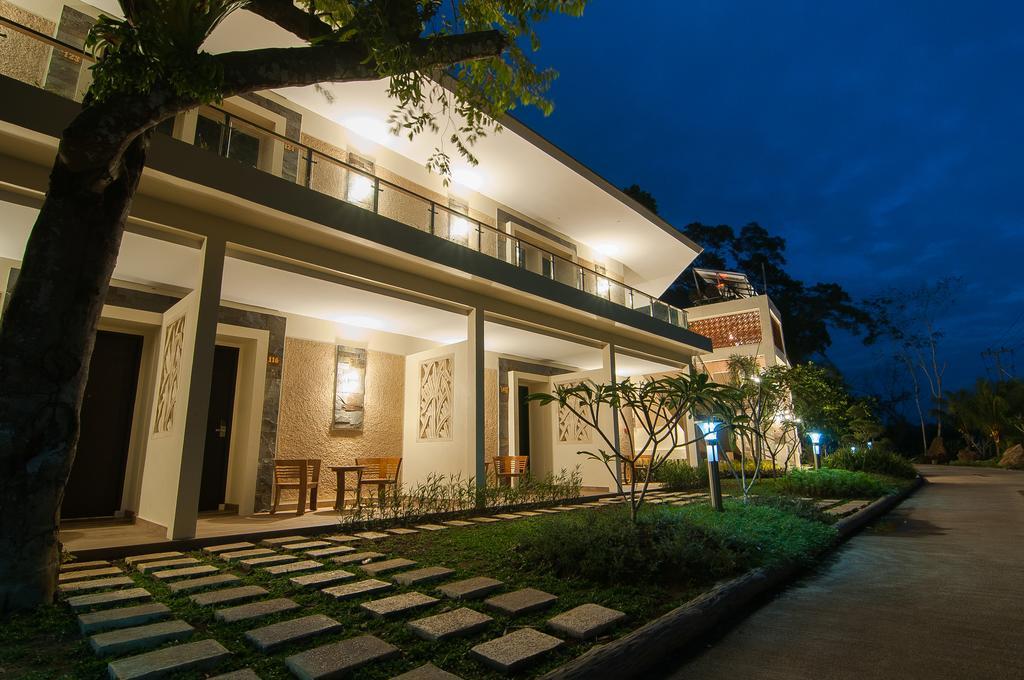 De Bintan Villa Tenaga Exterior photo